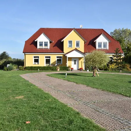 Cozy Holiday In Near Baltic Sea Coast * Ostseebad Kühlungsborn