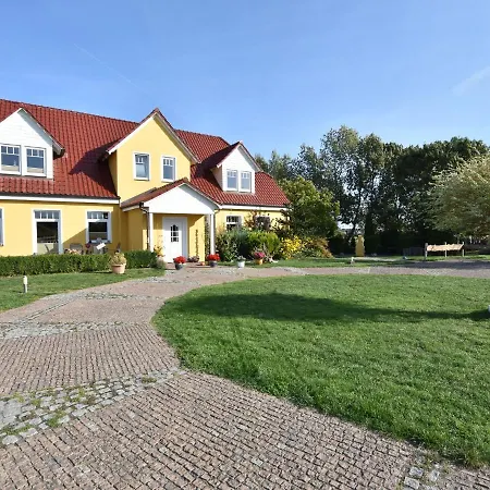 Cozy Holiday In Near Baltic Sea Coast Ostseebad Kühlungsborn